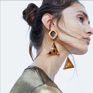 Zara Sparkle Clip on Earrings
